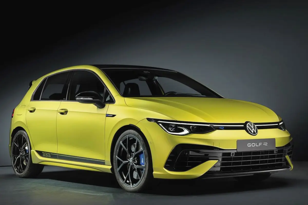 2021 Volkswagen Golf R - 3