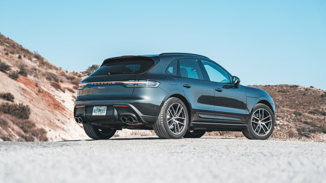 porsche-macan_100804217_m